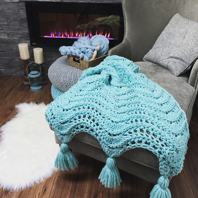 Calming Waves Tassel Throw