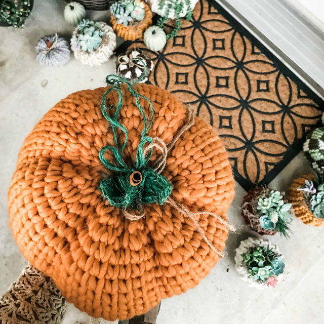 Knit Look Rustic Pumpkin