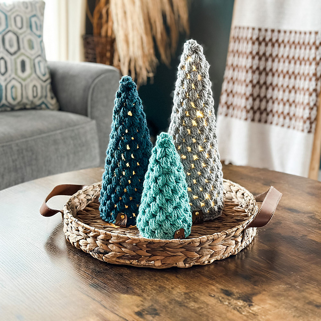 Festive Puff Stitch Trees