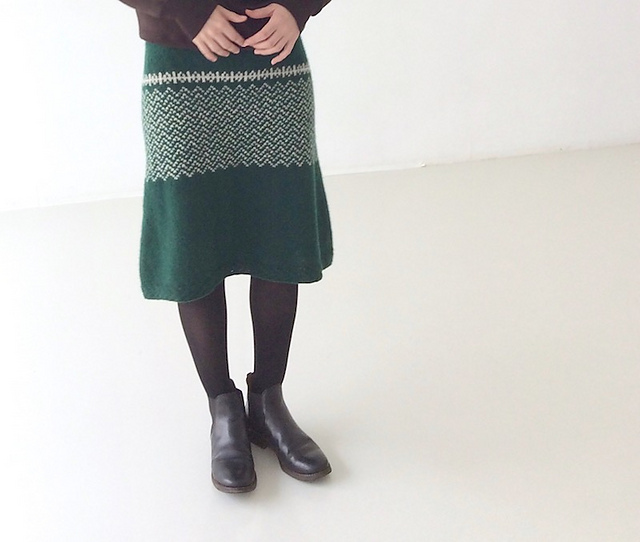 D-1 Skirt