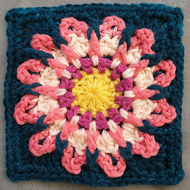 Dahlia Square