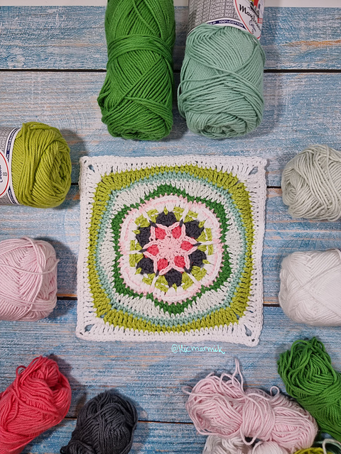 New year flower square