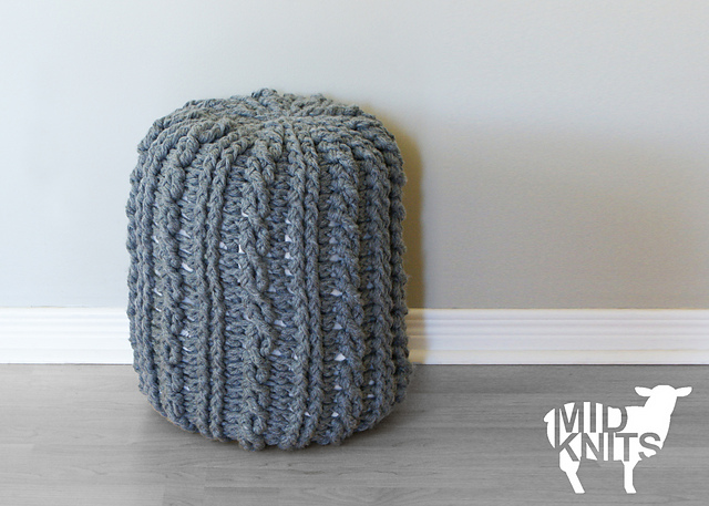 Crochet Cable Footstool (2015024)
