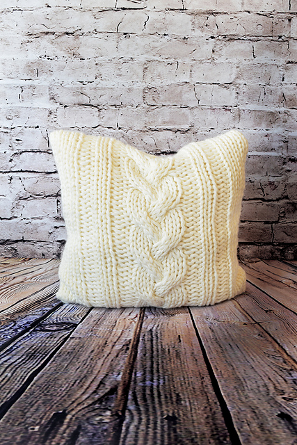 Twisted Cable Cushion