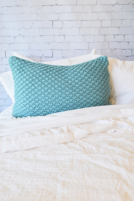 Daisy Pillowcase