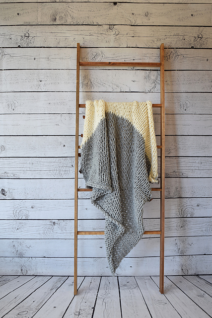 Simple Stockinette Cocoon Blanket