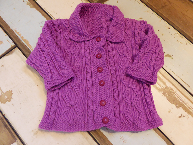 Aneka Cardigan