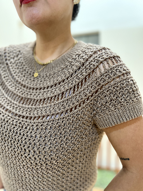 Camelia Top