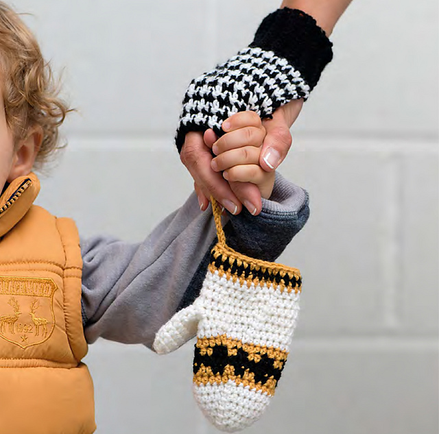 Tapestry Mittens