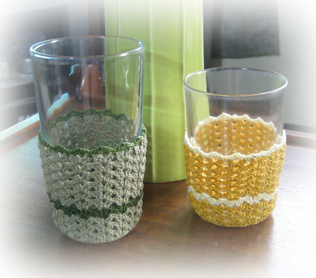 Striped Shells Glass Cozy