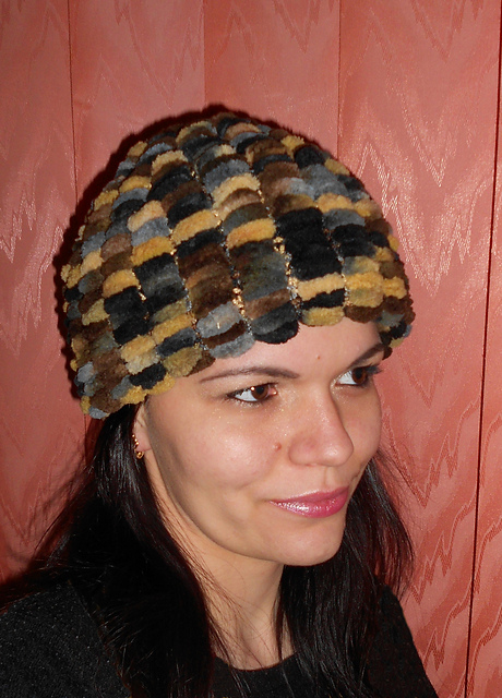 integral pom pom hat