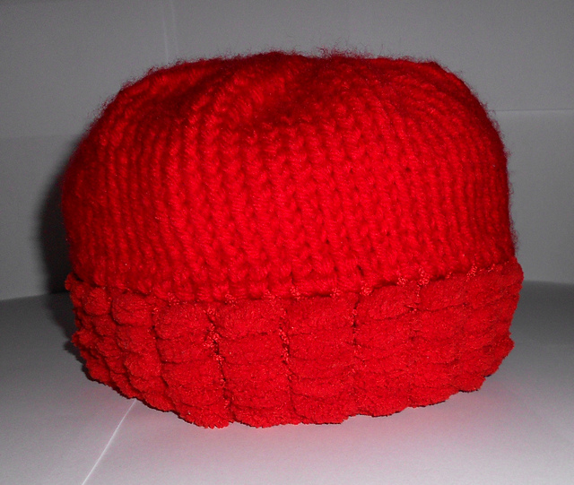 Pom pom brim hat
