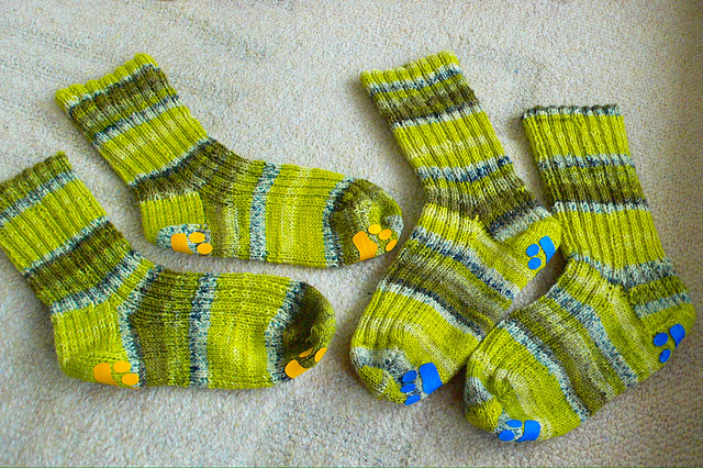 IS-2592 Ribbed socks