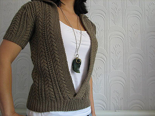 06 Cropped Sweater