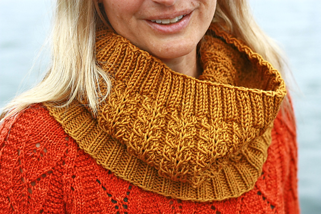 Zucca Cowl