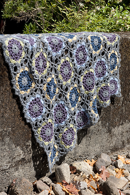 Sunshine and Shade Throw