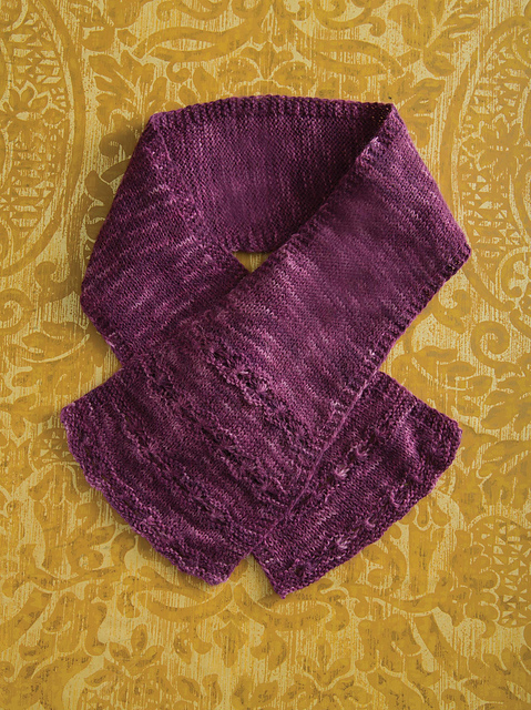 Daisy Chain: Jabot