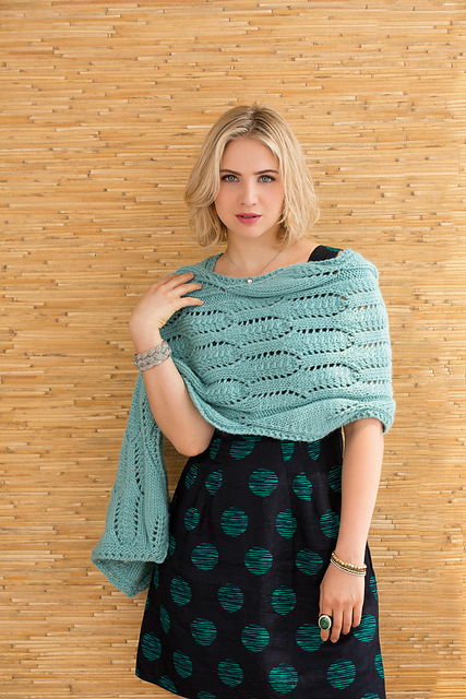 Light & Lacy: Chunky Lace Stole
