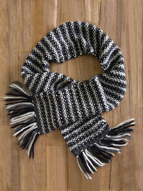 Linen Stitch: Three-Color Scarf