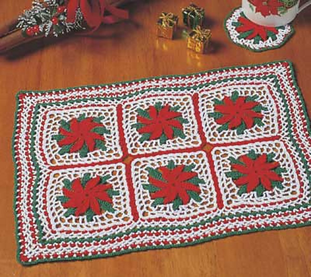 Christmas Poinsettias Table Set