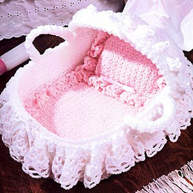 Dolly's Bassinet