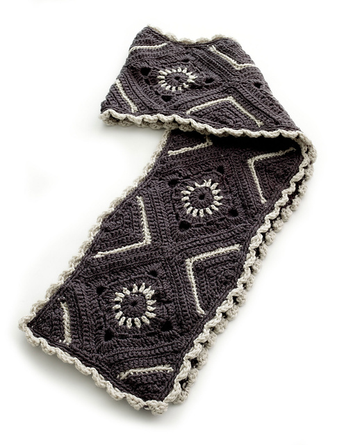 Edie Scarf