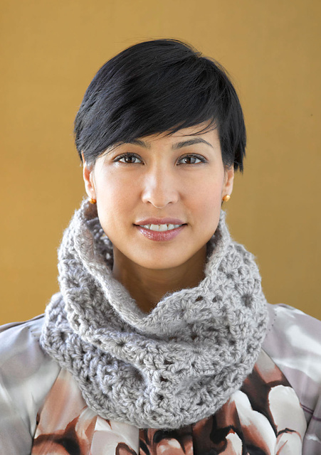 Scalloped Cowl 90438