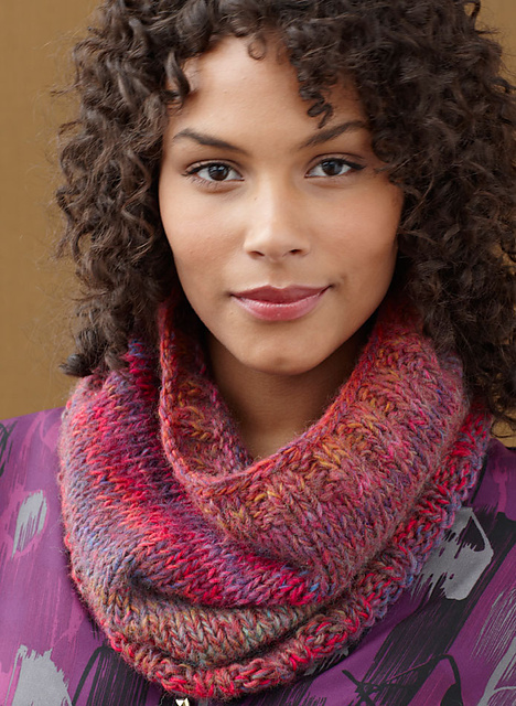 Lyndhurst Cowl