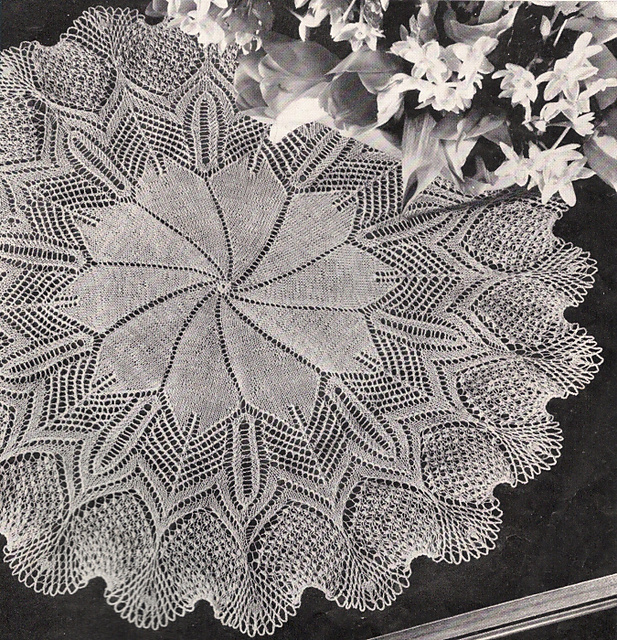 Minaret Doily #S-392