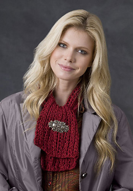 Addison One Skein Neckwrap
