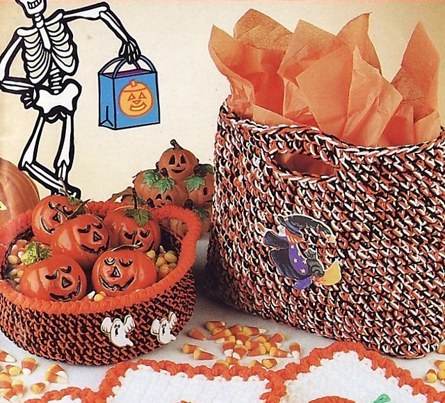 Ravelry: Halloween Set: Trick or Treat Bag pattern by Debra Yorston