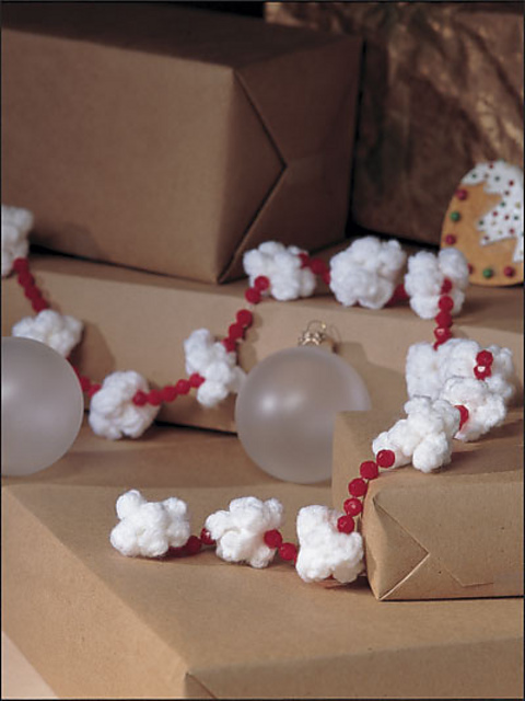 Popcorn Cranberry Garland