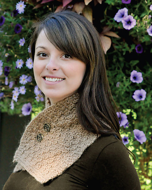 Diagonal Rib Neckwarmer