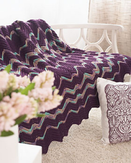 Ripple Afghan #5415 (Free Bernat Ripple Afghan)