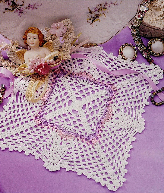 Pineapple Doily
