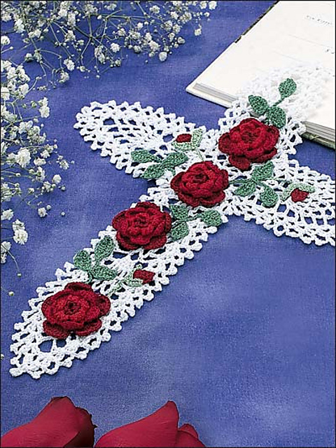 Pineapple Cross with Red Roses