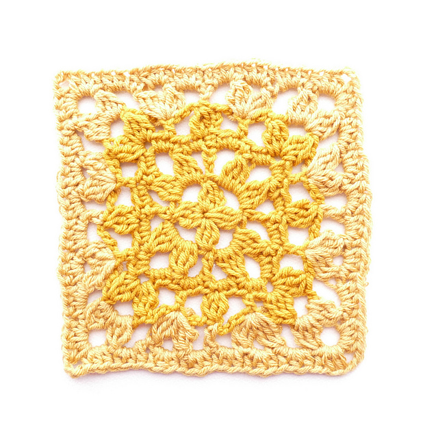 Pretty Petals Square
