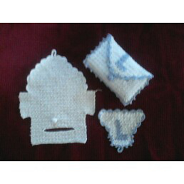 Pretty Tissue Holder