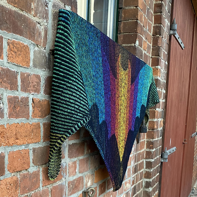 Illusion Shawl Fledermaus
