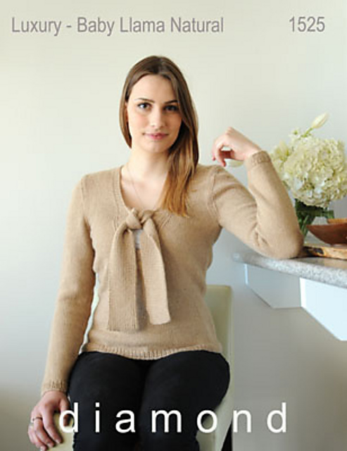 1525 Scarf collar pullover