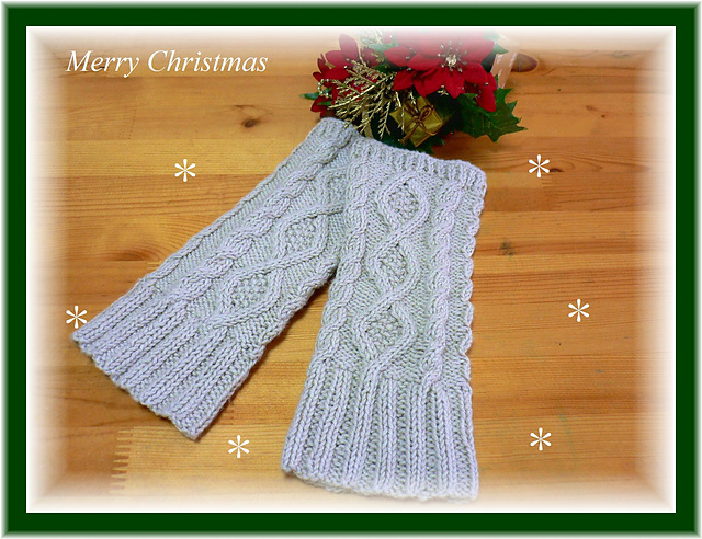 P.16 Aran Arm Warmer (アラン模様のアームウォーマー)
