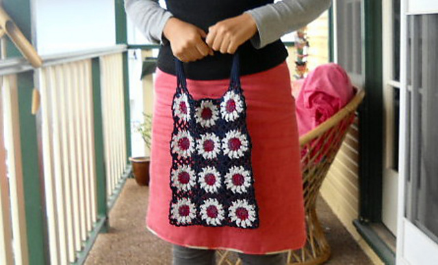 p.47 Motif Bag
