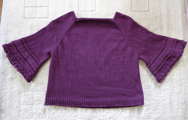 P.20 Bell Sleeves Pullover