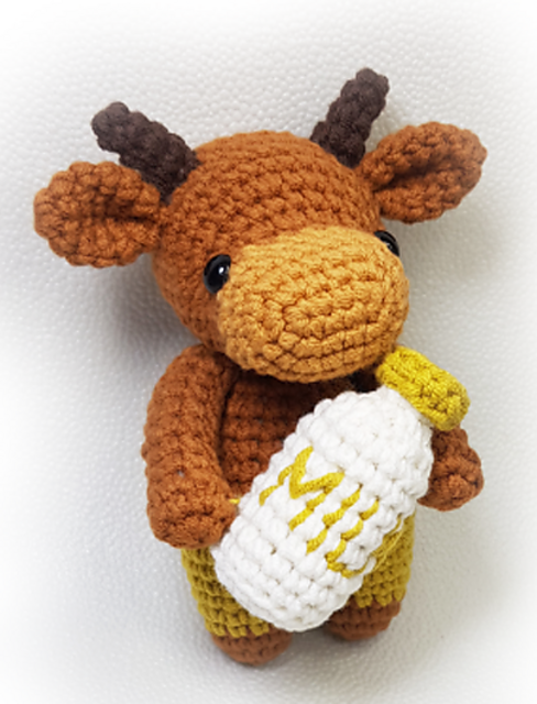 cow armigurumi