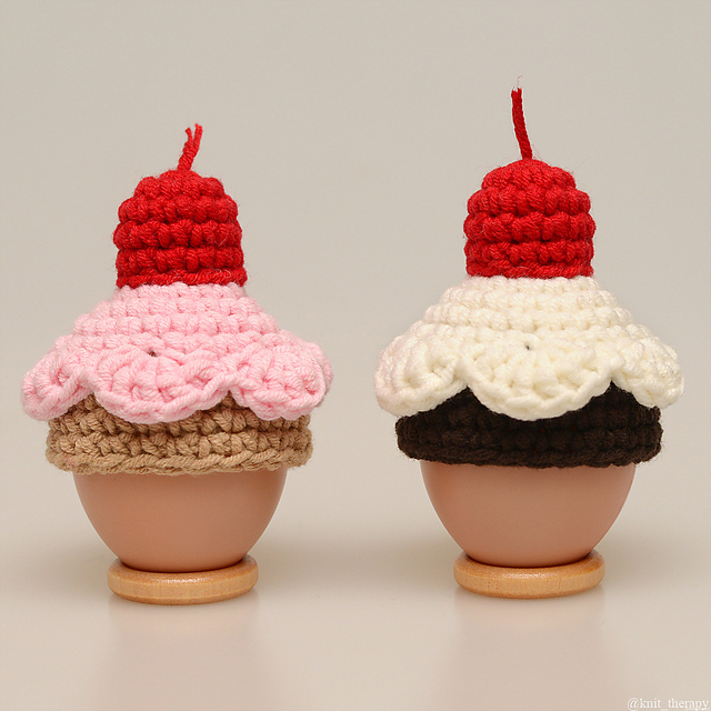 Cupcake Easter Egg Cozy