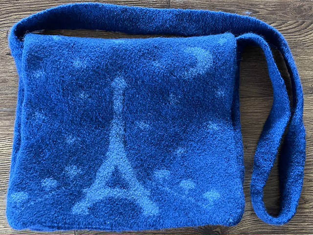 Paris Messenger Bag