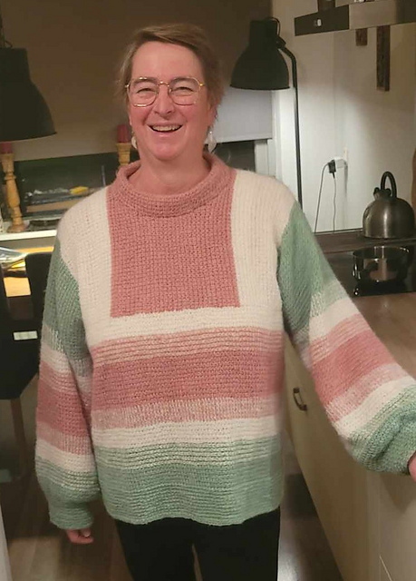 Oversized Sweater by Muis