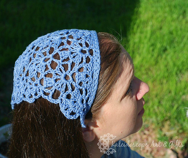 Lovely Lily Kerchief