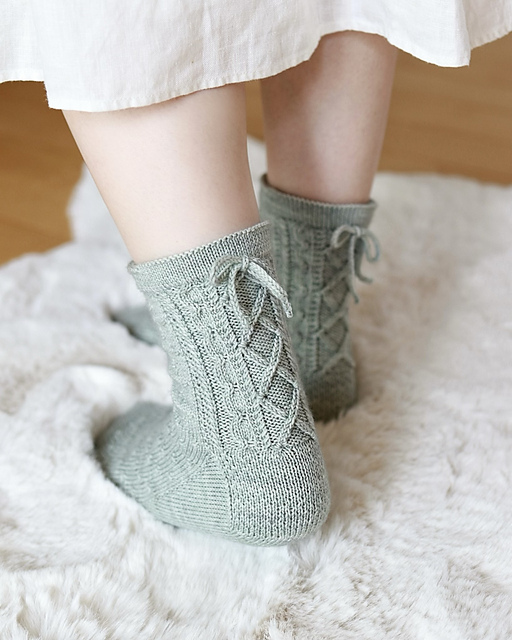 Back Lace Up Socks