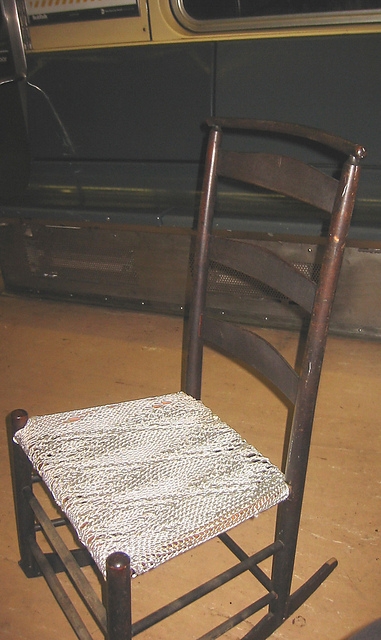 #04 Chair Seat / Rock and Roll Chair